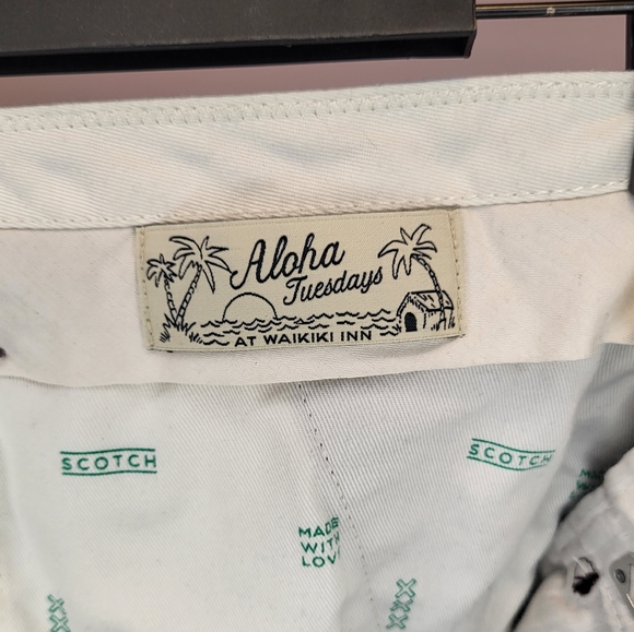 Scotch and Soda X Aloha Tuesday Waikiki Inn shorts - Picture 7 of 11